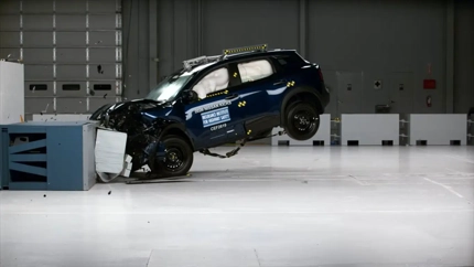 Nissan Kicks brillante in quasi tutti i test IIHS, finché due valutazioni non hanno rovinato tutto