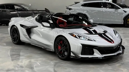 Dealer woła prawie 450 000 dolarów za nowiutkiego Corvette ZR1X z 16 km na liczniku