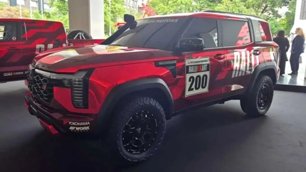 Mitsubishi toont wilde Pajero Ralliart en trapt daarna meteen hard op de rem