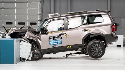Toyota Land Cruiser 2026: note slabe la testul IIHS de siguranță