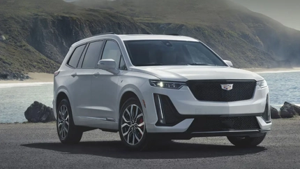 Cadillac muutti mieltään — bensiini-XT6 saattaa palata henkiin
