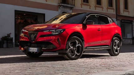 Alfa Romeo bygger bara 140 exemplar, och Sport-namnet ger inte en enda hästkraft extra
