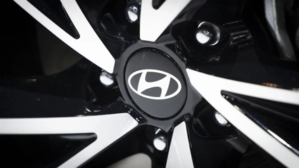 Hyundai tar mer betalt for den mest eksklusive Ioniq 9-versjonen — og gir mindre valgfrihet