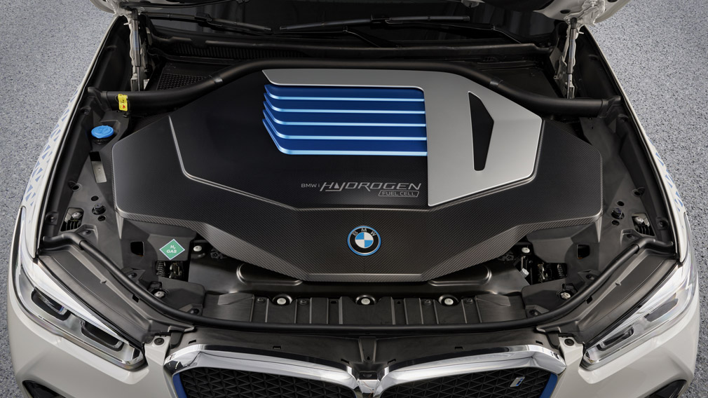BMW разрабатывает новую версию кроссовера X5 совместно с Toyota