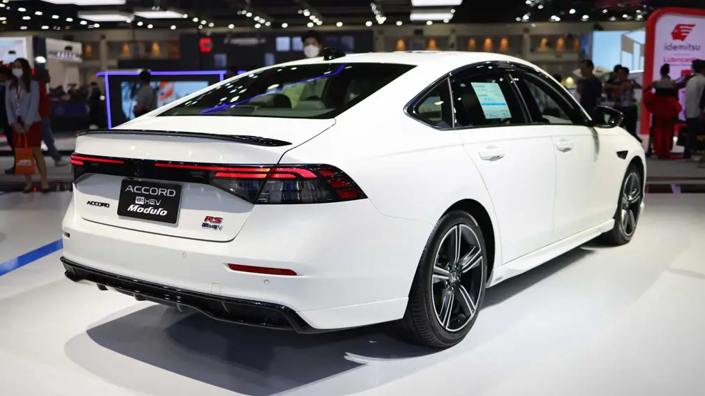 Honda Accord 11-го поколения