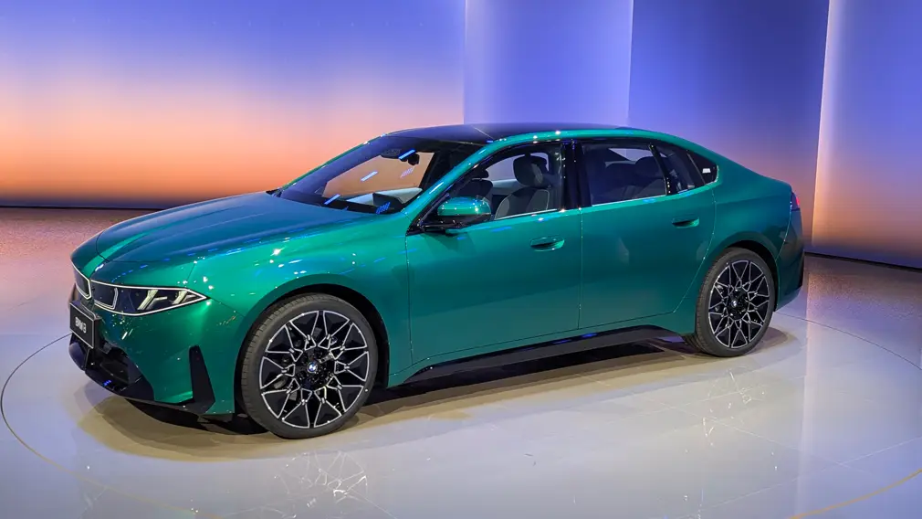 Автосалон в Пекине 2026 / BMW i3