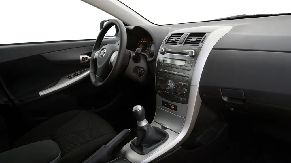 Японская Corolla 2008 года в идеальном состоянии продается за 1,75 млн рублей