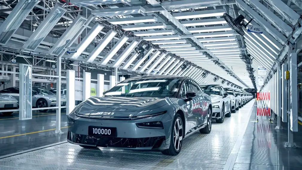 Xpeng P7+ / автоновости