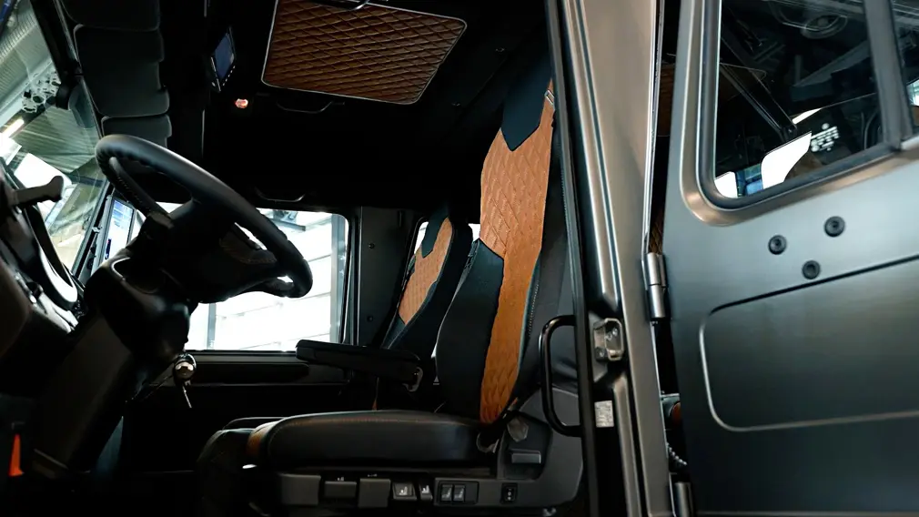 Mercedes-Benz Unimog