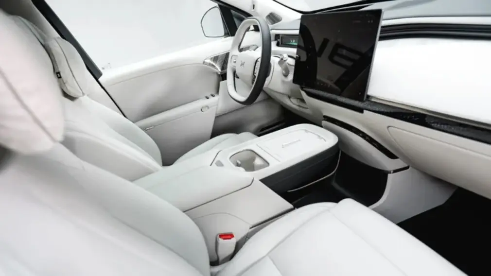 Xpeng G9L