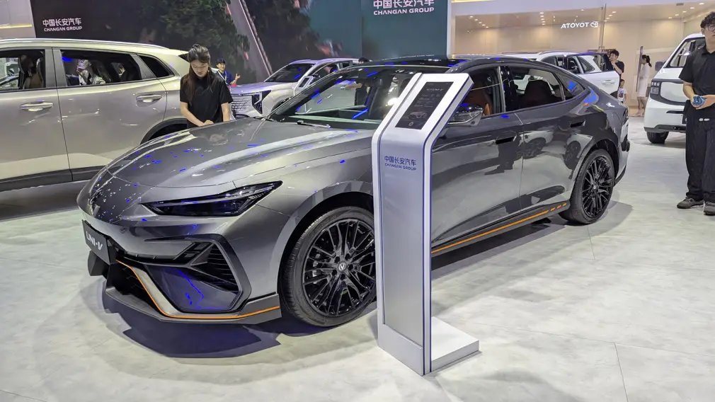 Changan UNI-V