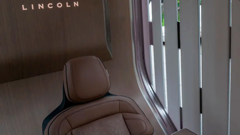Lincoln Navigator,Sanctuary