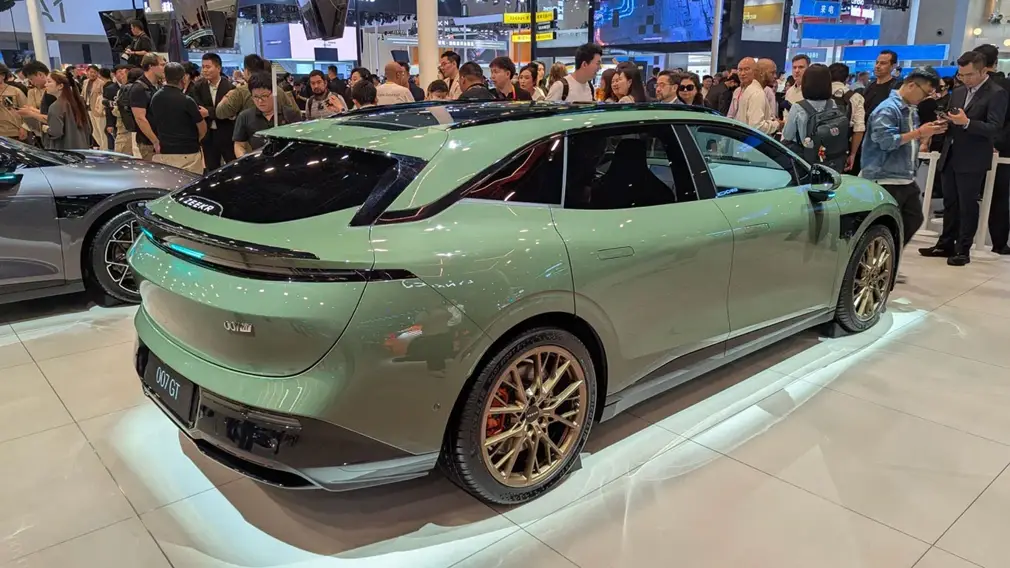 Zeekr 007 GT