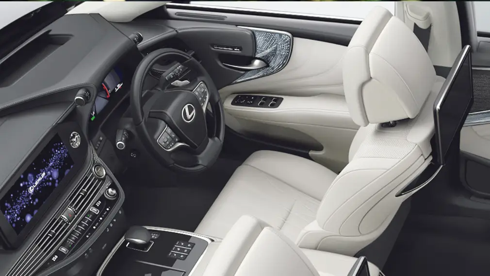 Lexus LS