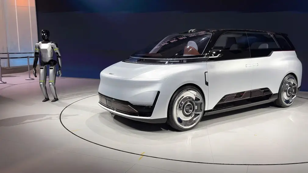 Robotaxi от Geely/Автосалон в Пекине 2026