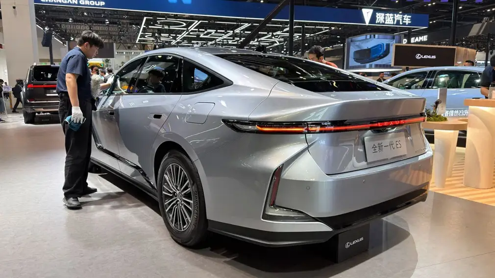 Lexus ES/Автосалон в Пекине 2026