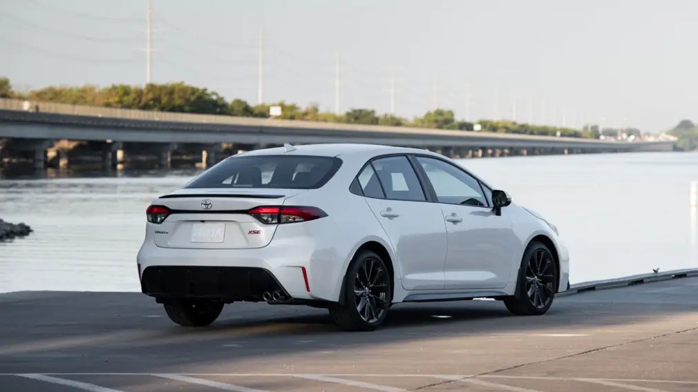 Toyota Corolla,обновленная Toyota Corolla