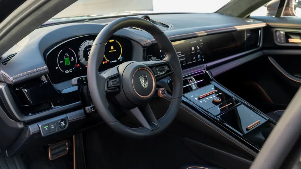 Icons of Porsche / Porsche Panamera Turbo Sonderwunsch