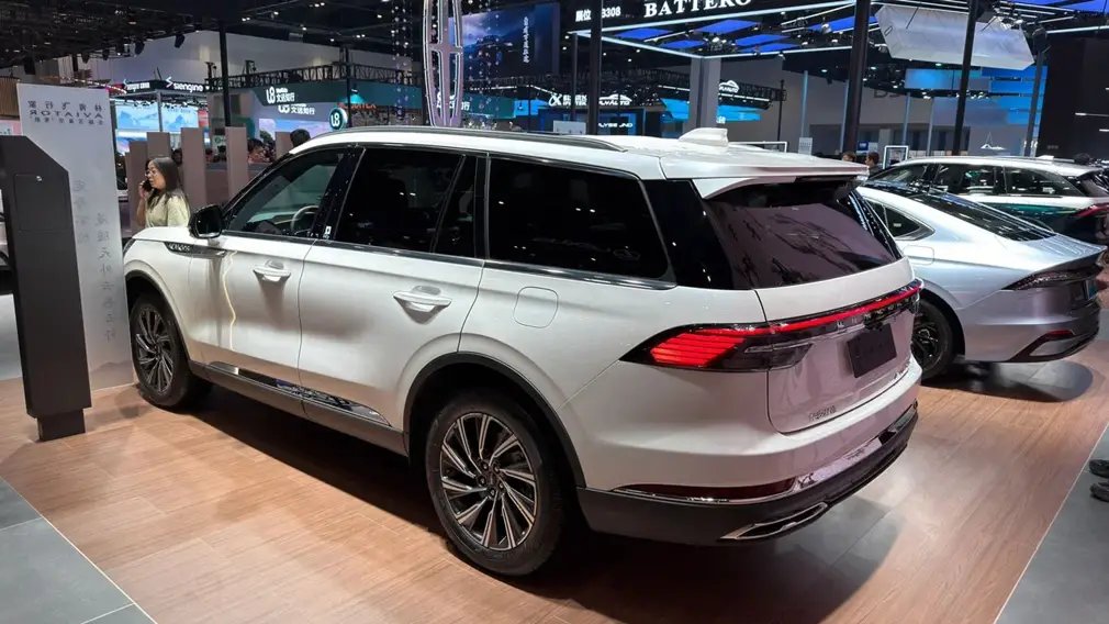 Lincoln Aviator /Автосалон в Пекине 2026