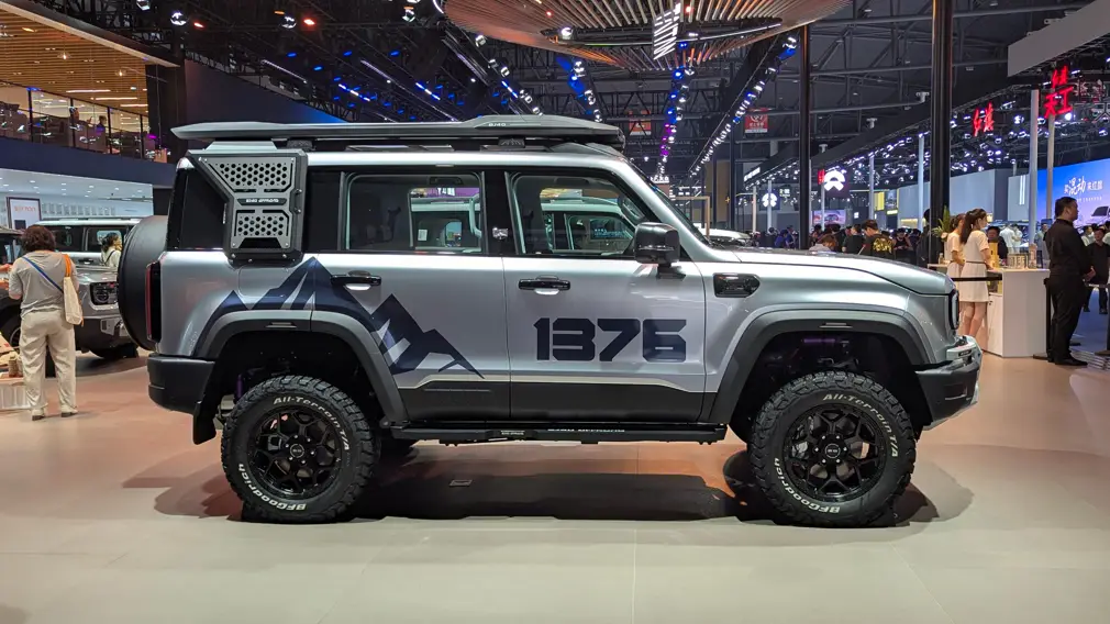 Автосалон в Чэнду 2026 / Beijing BJ40 с пакетом Everest
