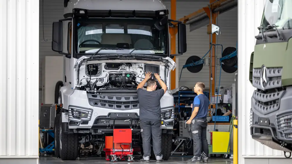 Mercedes-Benz Custom Tailored Trucks