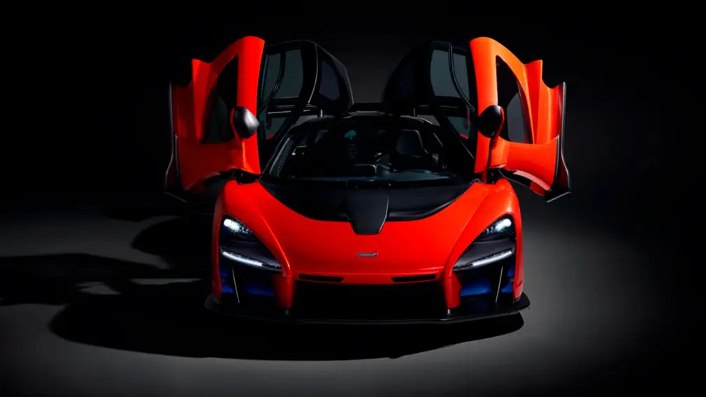 Суперкар McLaren Senna с минимальным пробегом продают в Москве по цене дома на Рублёвке