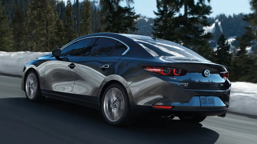 обновленная Mazda3