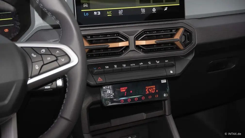 Dacia Duster для такси