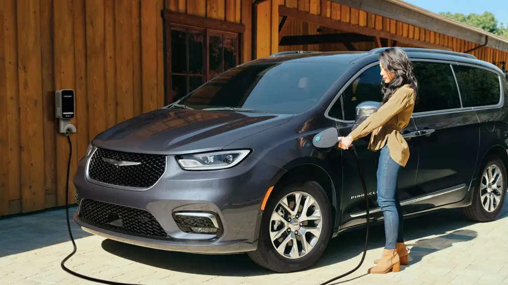 Chrysler Pacifica / автоновости