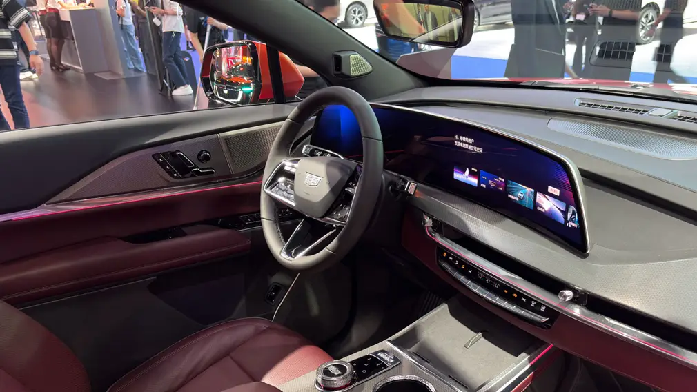 Cadillac XT5 PHEV