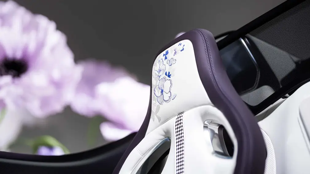 Bugatti W16 Mistral &laquo;Caroline&raquo;