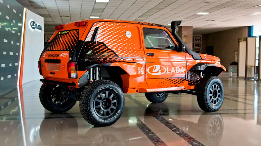 АвтоВАЗ показал раллийную LADA NIVA Sport Turbo для марафона «Шелковый путь»