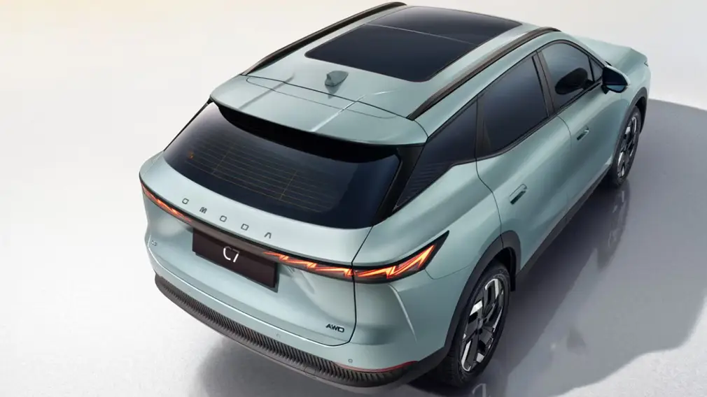 Omoda C7