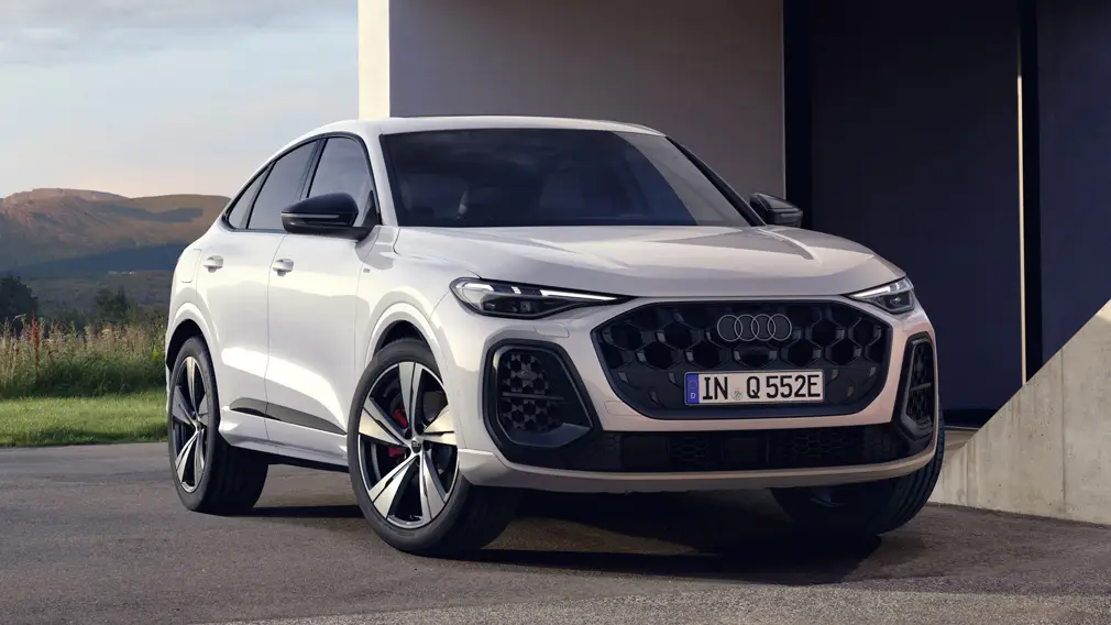 новые Audi Q5 e-hybrid и Audi Q5 Sportback e-hybrid