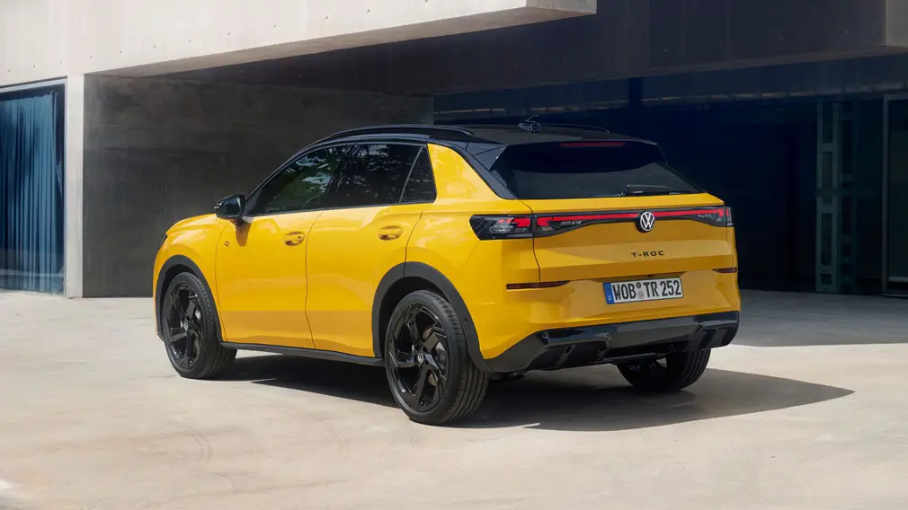 Volkswagen показал новый T-Roc: больше, технологичнее, и теперь гибридный