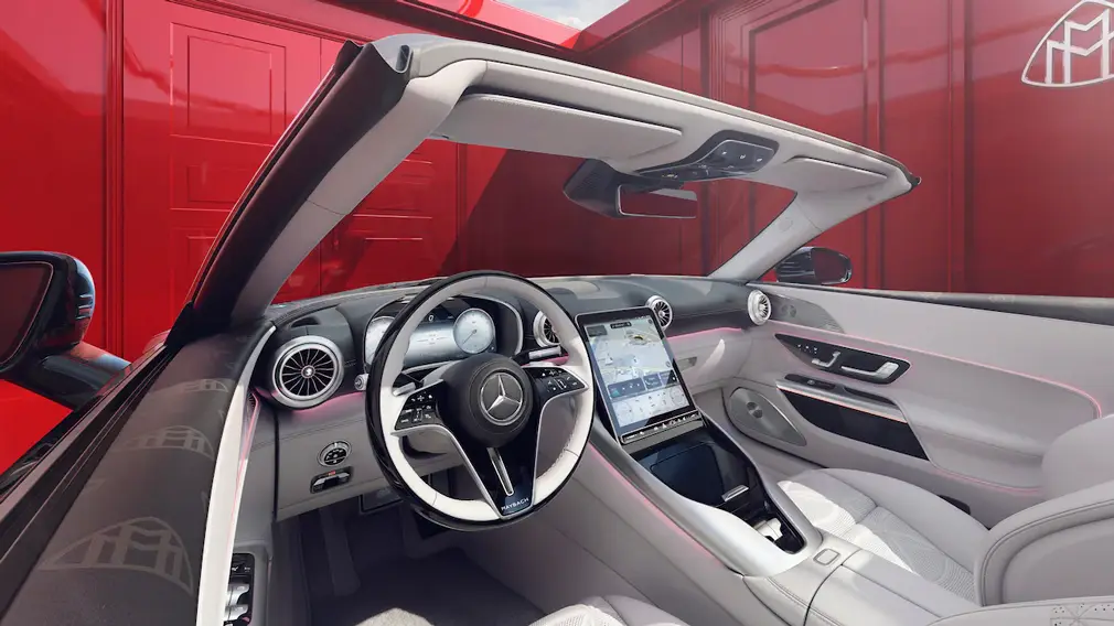 В России продают роскошный родстер Mercedes-Maybach SL: сколько он стоит