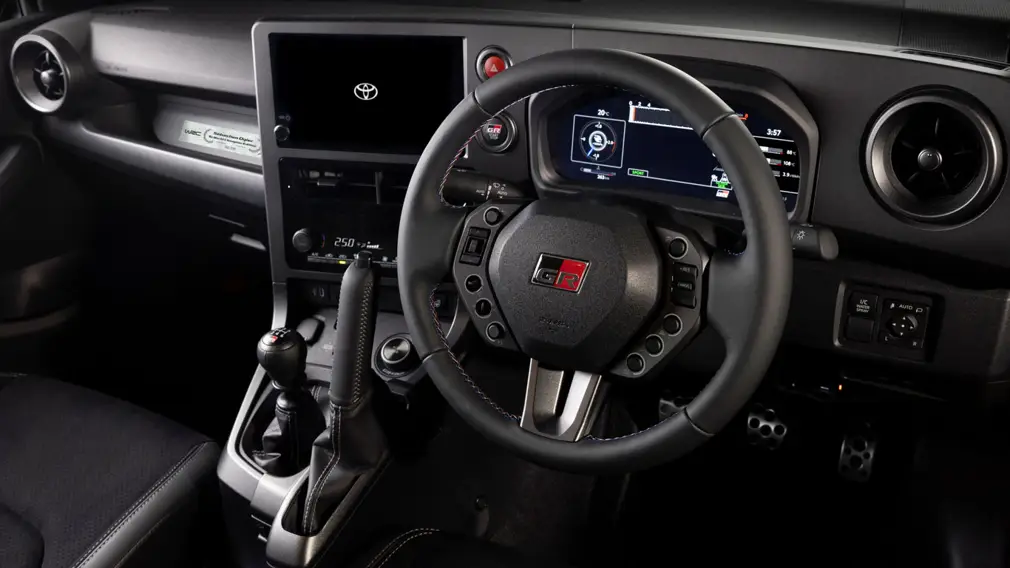 TOYOTA GR Yaris Sébastien Ogier 9x World Champion Edition