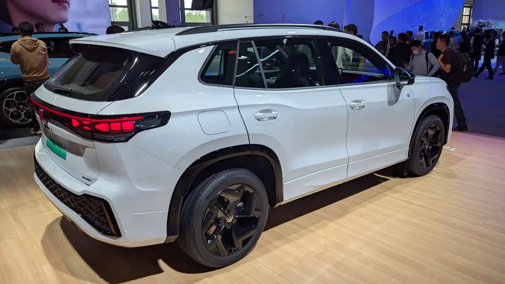 Автосалон в Пекине 2026,Пекинский автосалон 2026,Volkswagen Tayron L PHEV