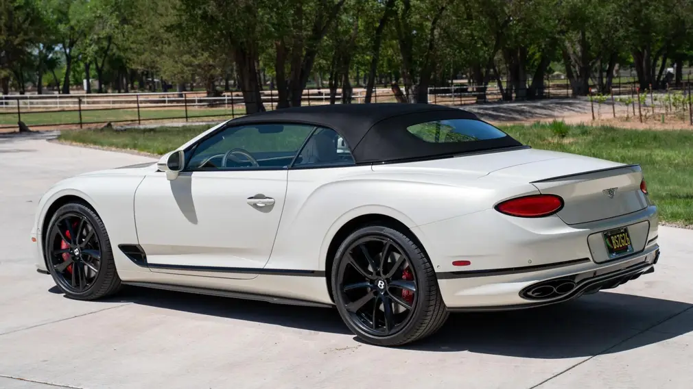 Bentley Continental GTC V8 S
