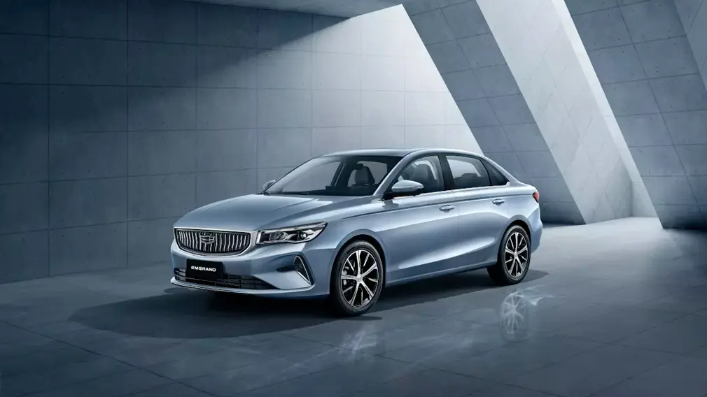 Хищный дизайн, экономичность и 5 лет гарантии: чем ещё привлекает Geely Emgrand