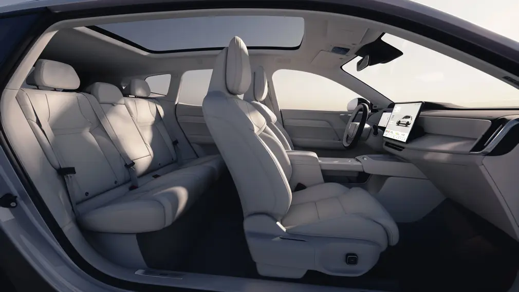 новый Volvo XC70