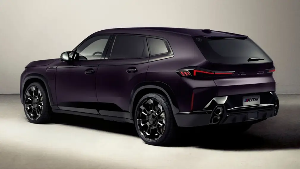 BMW XM Label KITH Edition