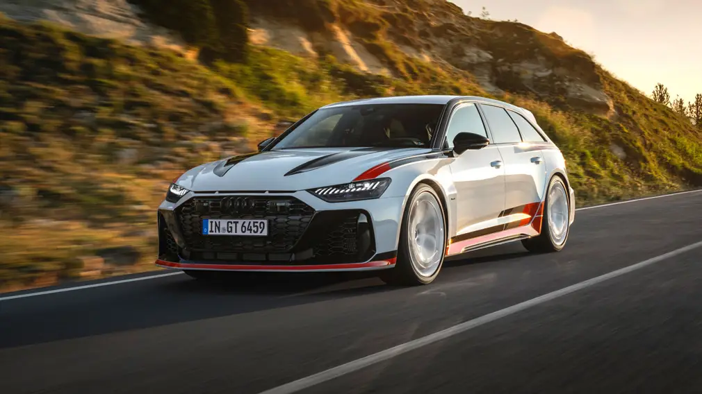 Компания Audi представила экстремальный универсал RS 6 Avant GT
