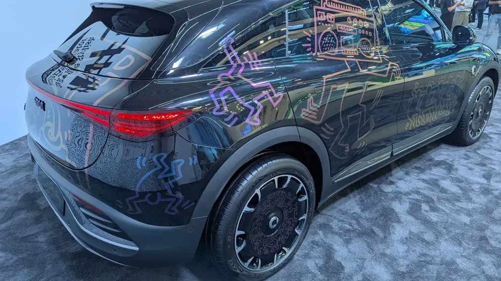 Smart #3 Keith Haring Edition