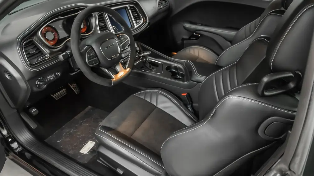 Dodge Challenger Black Ghost