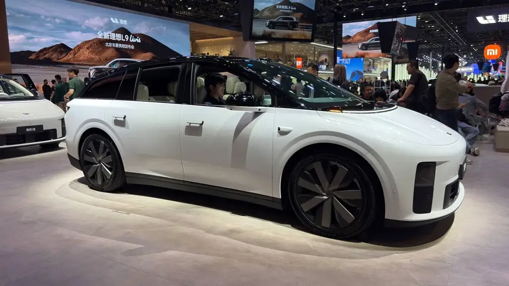 Li Auto i6/Автосалон в Пекине 2026