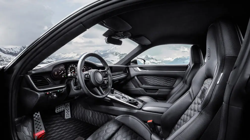 2,5 секунды до сотни: редкий Porsche 911 Brabus Rocket R продается в Москве