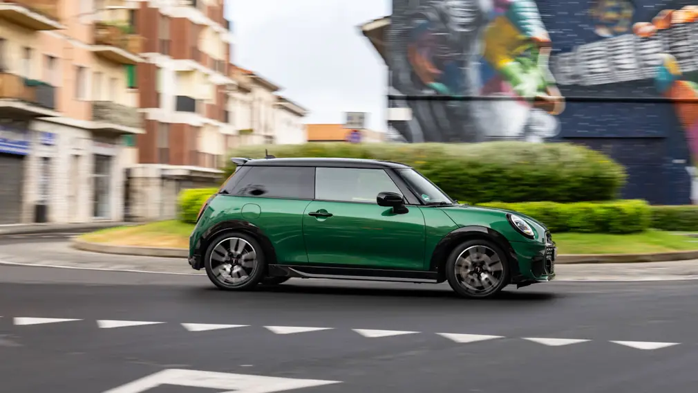 Mini Cooper S John Cooper Works Trim