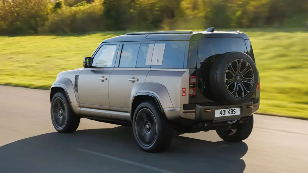 Land Rover Defender Octa