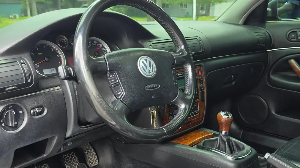 Volkswagen Passat Variant W8